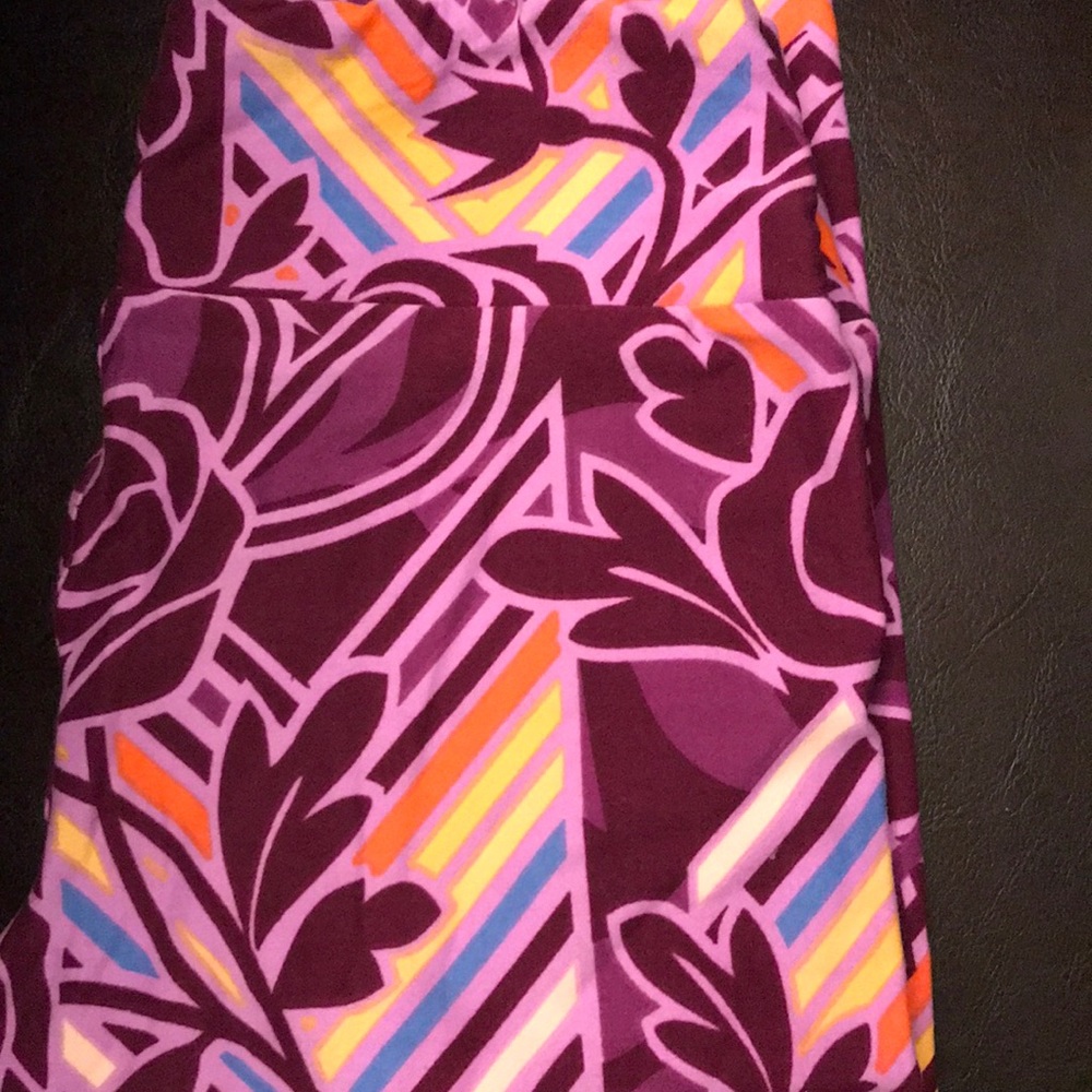LuLaRoe one size leggings